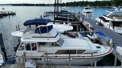 photo of 41' Chris-Craft 410 Motor Yacht 1978