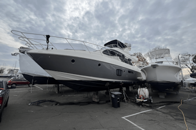 photo of 55' Azimut 55 2010