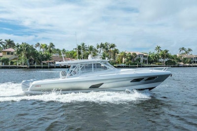 photo of 40' Intrepid 409 Valor 2022