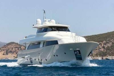 photo of 85' Custom Line Navetta 26 2008
