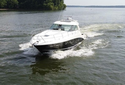 photo of 45' Sea Ray 450 Sundancer 2011