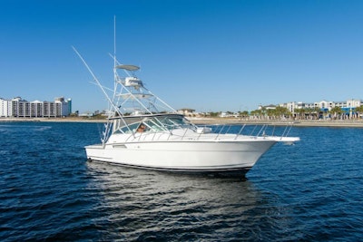 photo of 43' Hatteras 43 Sport Express 1997