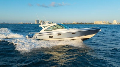 photo of 43' Formula 430 Supersport Crossover 2018