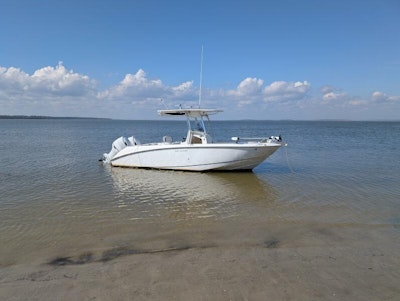 photo of 24' Boston Whaler 2008
