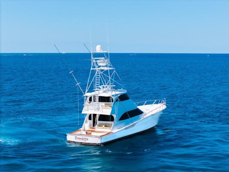 photo of 70' Viking 2012