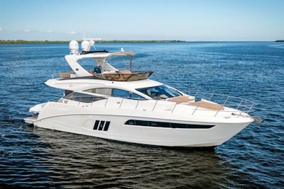 photo of 59' Sea Ray L590 Fly 2016