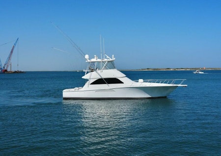 photo of 48' Viking 48' Convertible 2007