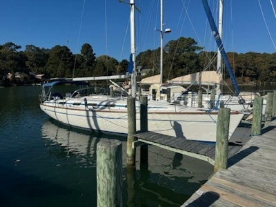 photo of 44' Bavaria 2002