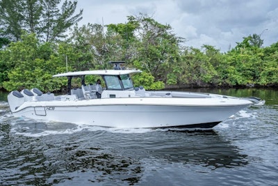 photo of 42' HCB 42 Lujo 2024