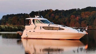 photo of 39' Sea Ray 39 Motor Yacht 2004