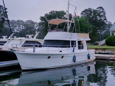 photo of 34' Beneteau Swift Trawler 34 2015
