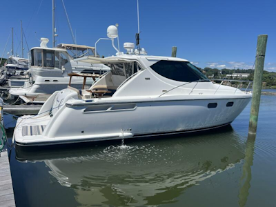 photo of 39' Tiara Yachts 3900 Sovran 2007