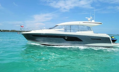photo of 52' Prestige 520S 2020