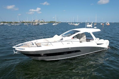 photo of 40' Azimut 40 Verve 2019
