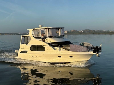 photo of 43' Silverton 43 2006