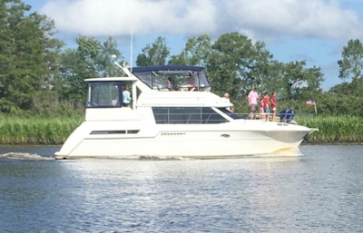 photo of 40' Carver 1997