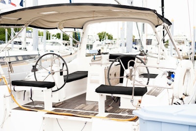 photo of 38' Beneteau 2017