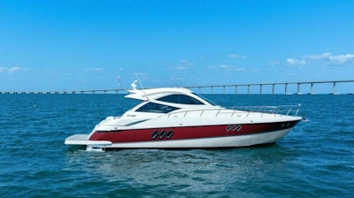 photo of 54' Cruisers Yachts 540 Sport Coupe 2014