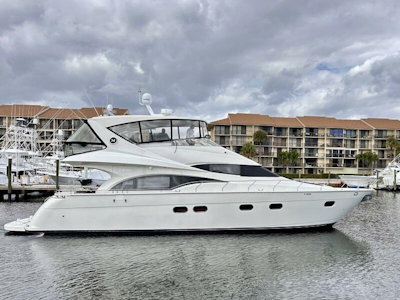 photo of 59' Marquis 59 2006