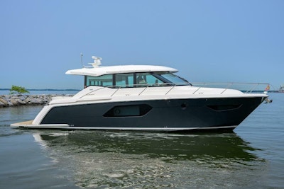 photo of 49' Tiara Yachts 49 Coupe 2019