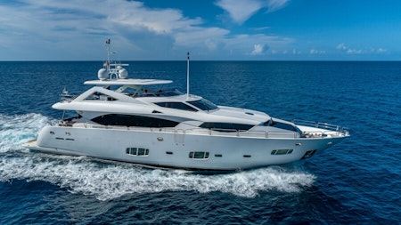 photo of 98' Sunseeker 2010