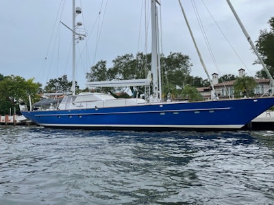 photo of 92' Palmer Johnson 1985