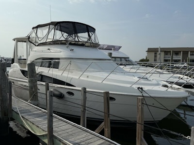 photo of 45' Meridian 2005