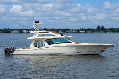 photo of 53' Scout 530 LXF 2021
