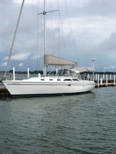 photo of 42' Catalina 1995