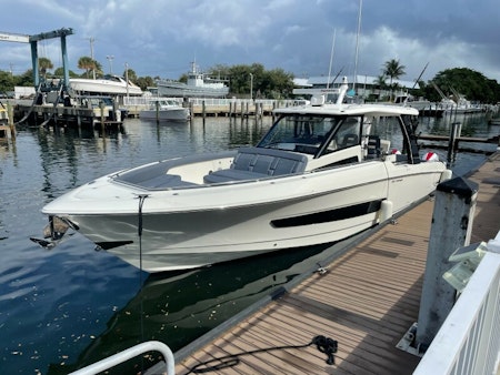 photo of 42' Boston Whaler 2021