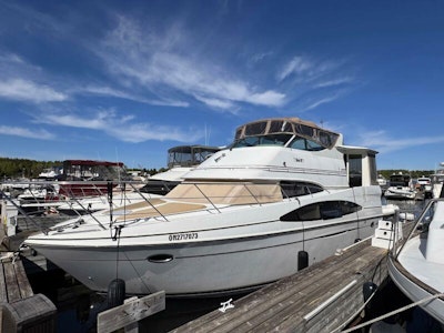 photo of 46' Carver 466 Motor Yacht 2002