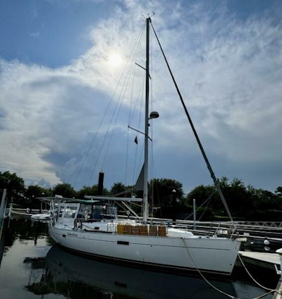 photo of 361' Beneteau Oceanis 361 2002