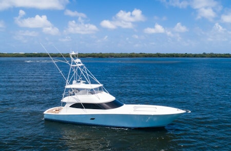 photo of 82' Viking 82 Convertible 2010