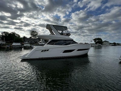 photo of 40' Carver C40 2020