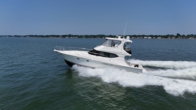 photo of 48' Silverton 48 Convertible 2004