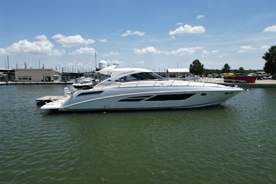 photo of 54' Sea Ray 540 SUNDANCER 2016