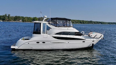 photo of 45' Meridian 459 CMY 2005