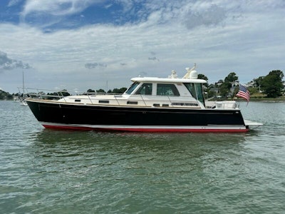 photo of 48' Sabre SE 2012