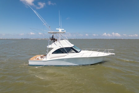photo of 45' Hatteras GT45 X Flybridge 2018