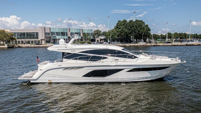 photo of 55' Sea Ray L550 2018