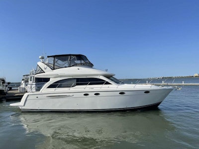 photo of 41' Meridian 411 Sedan 2006