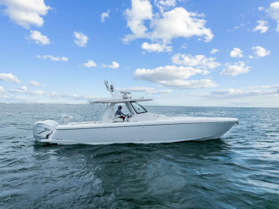 photo of 40' Intrepid 407 Nomad SE 2020