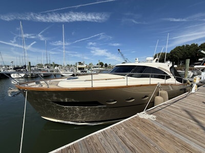 photo of 44' Chris-Craft Commander 2018