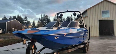 photo of 20' MB F21 2017