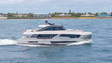 photo of 90' Ocean Alexander 28R 2021