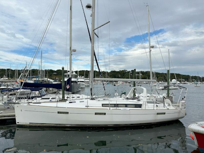 photo of 45' Beneteau Oceanis 45 2017