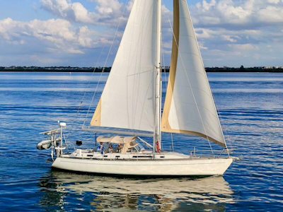 photo of 48' Oyster Lightwave 48 1991
