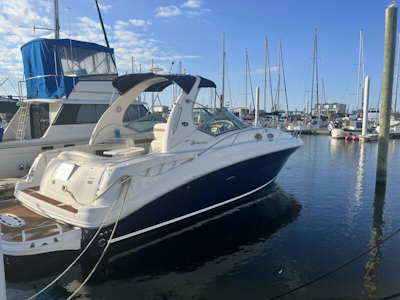 photo of 32' Sea Ray 320 Sundancer 2005
