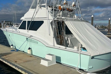 photo of 45' Hatteras 45 Convertible 1990