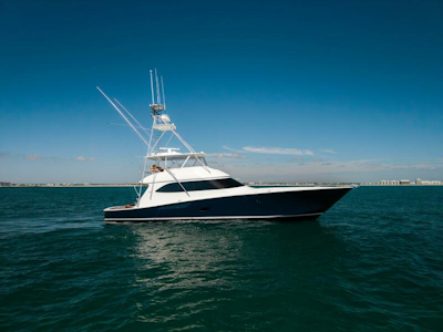 photo of 76' Viking 76 Convertible 2013